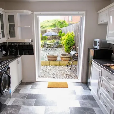 3 Bed, Parking Inc 15 Percent Off For Monthly Stays Westoe Exterior photo