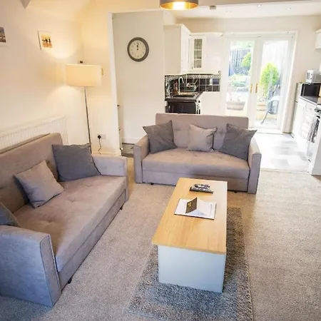3 Bed, Parking Inc 15 Percent Off For Monthly Stays Westoe Exterior photo