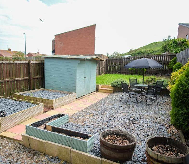 3 Bed, Parking Inc 15 Percent Off For Monthly * Westoe